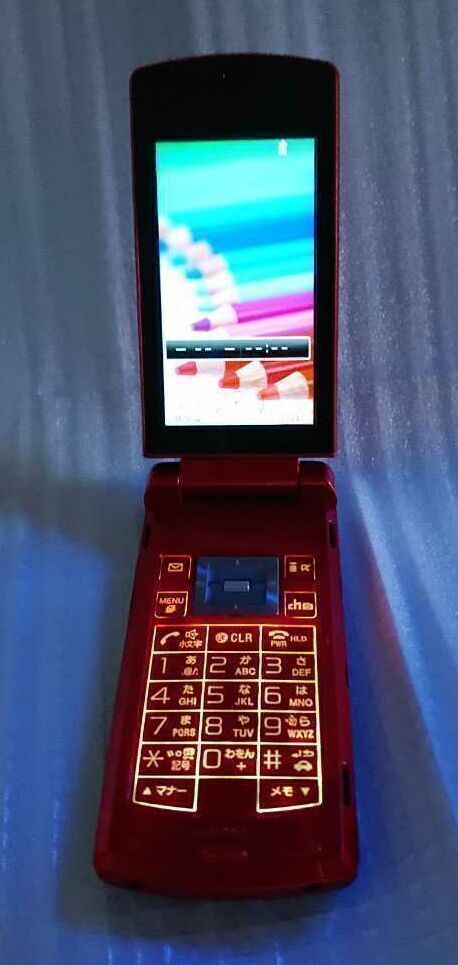 ★Sony Ericsson☆FOMA SO905i★拍卖