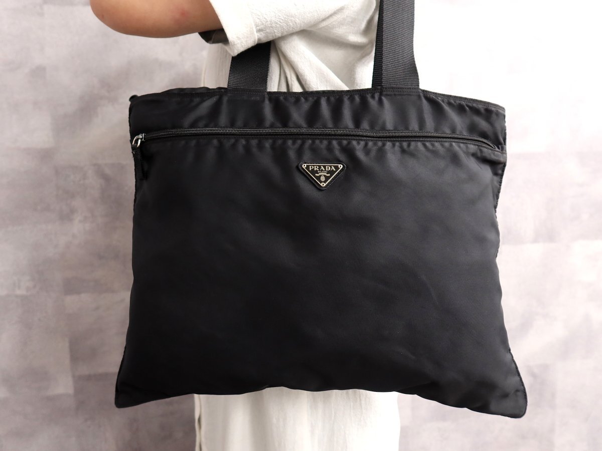 ●超美品●PRADA プラダ●三角ロゴプレート●ポコノ ナイロン●ショルダー トート バッグ●黒●シルバー金具●イタリア製●A4●Js69835拍卖