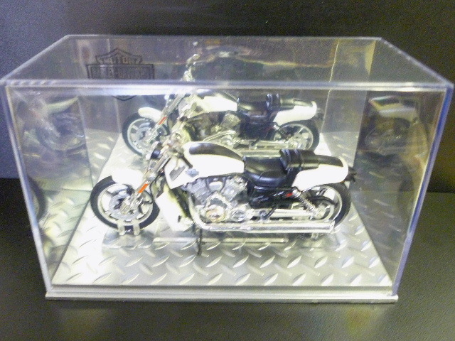 1/24 ハーレーダビッドソン マッスル VRSCF V-ROD MUSCLE ハーレー 2011 ixo 完成品拍卖