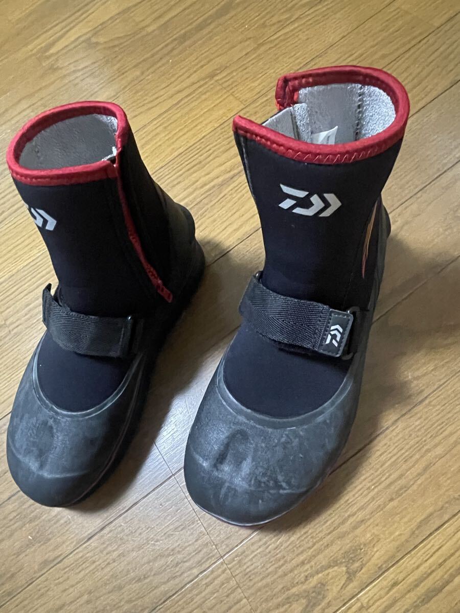ダイワ スペシャルタビSP-2504VR-BL(先丸中割)一回使用の極美品(LLサイズ26.0〜27.0)拍卖