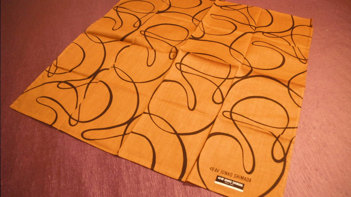 ジュンコシマダ ハンカチ 42x42cm ライトブラウンxブラック / ブルーミング中西拍卖