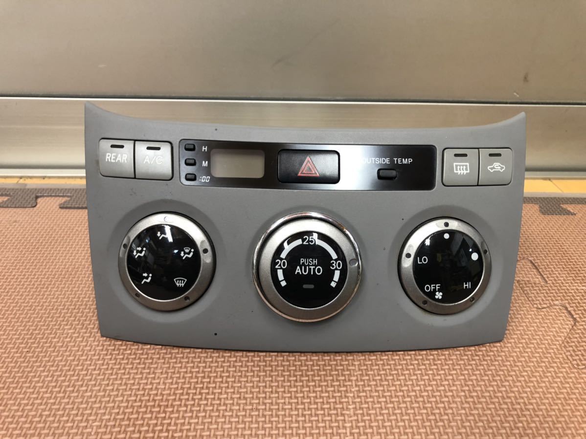 1442: ノア・ヴォクシー AZR60G・AZR65G エアコンスイッチパネル 88650-2J020拍卖