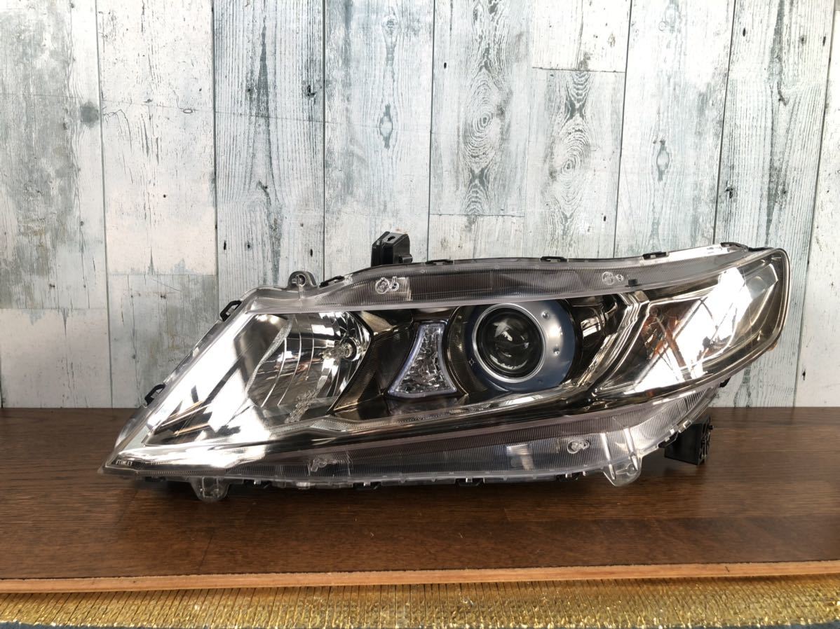 1447:オデッセイ RB3 左ヘッドライト STANLEY P7692拍卖