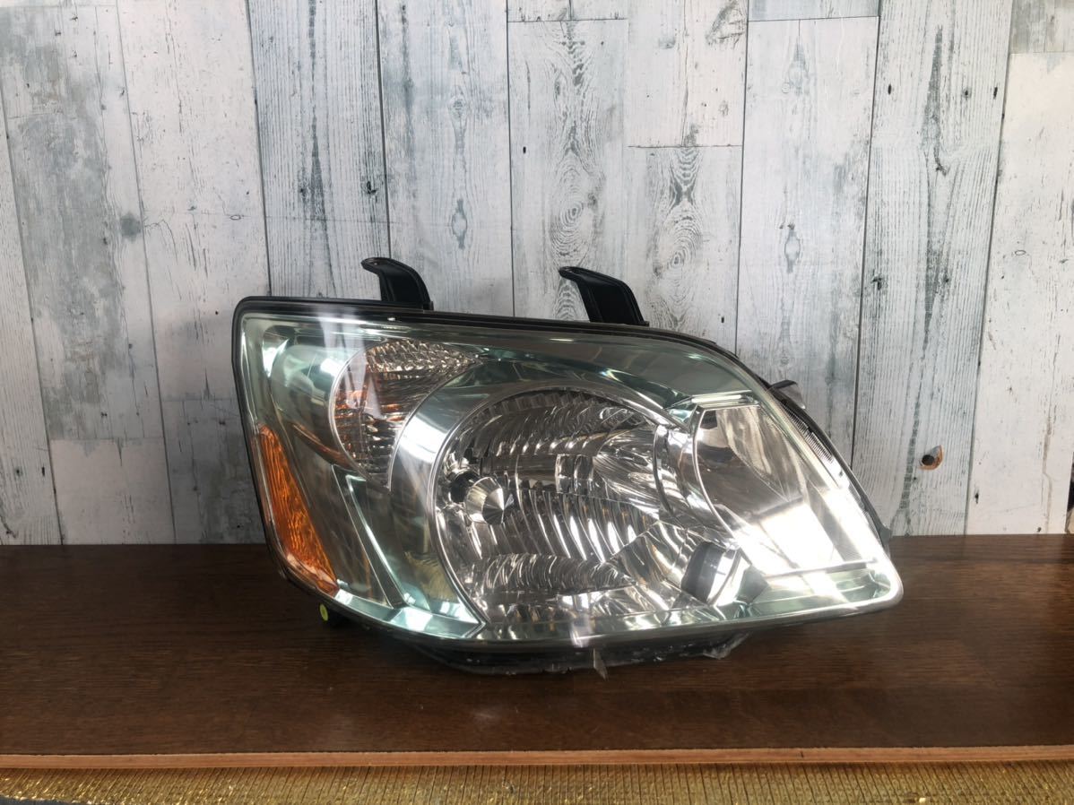 1450:ノア AZR60G 右ヘッドライト 後期 KOITO 28-181拍卖