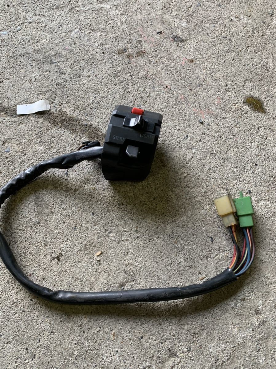 GPZ 1000RX スイッチ ボックス 右拍卖