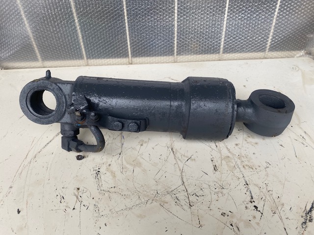 シリンダー 油圧シリンダー 長さ:約590mm (109)拍卖