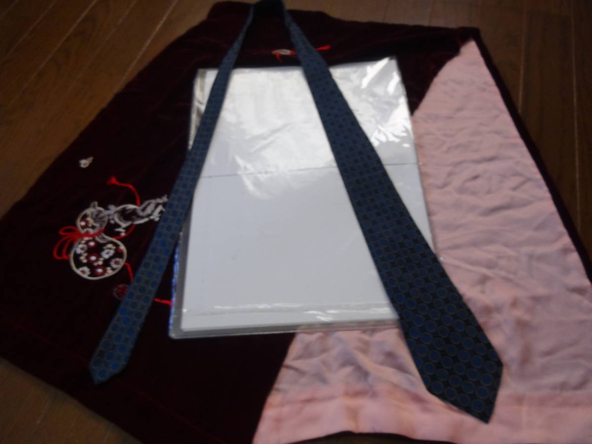 SCHWARZENBACHのネクタイ SILK100%ネイビー水玉!。拍卖