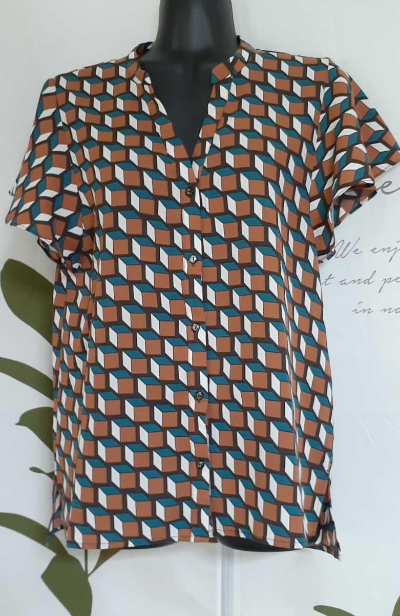 Y 6/3 OPAQUE CLIP 半袖シャツ ブラウス サイズ 38/M拍卖