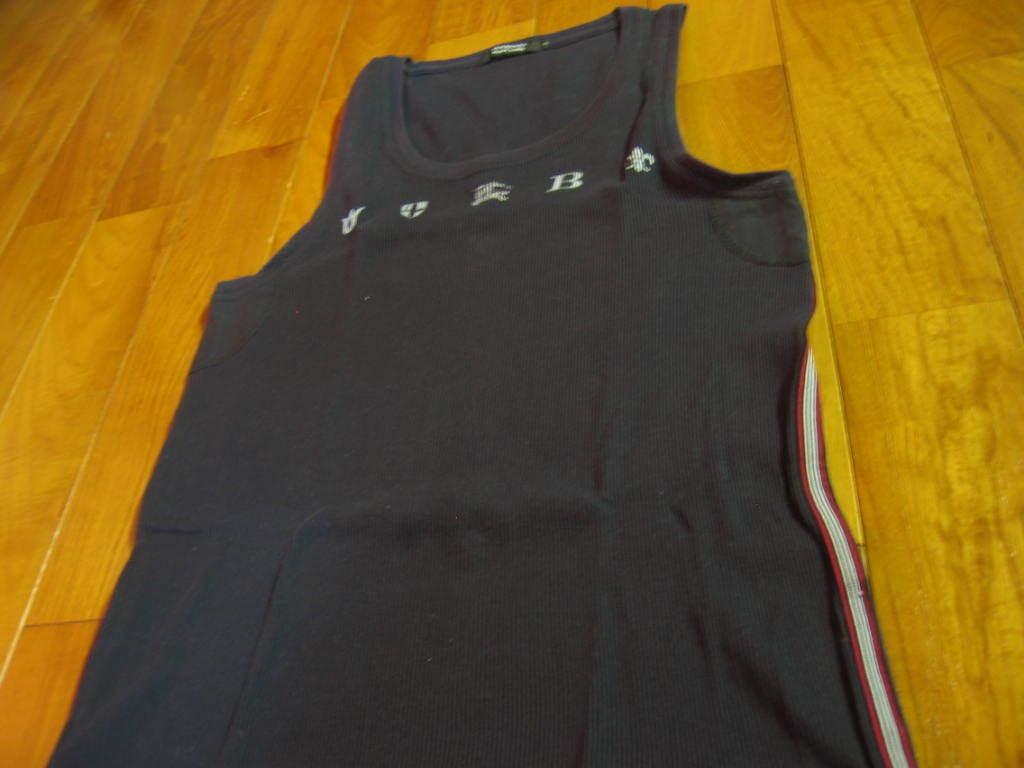 バーバリーブラックレーベル タンクトップ b215拍卖