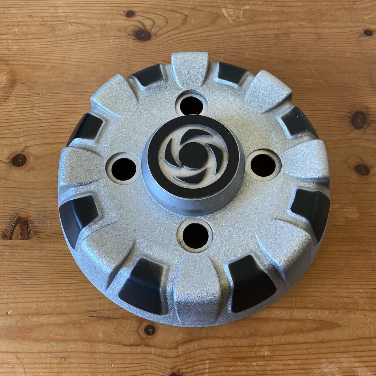 ローバーミニ 10インチ BLミニホイールキャップ レイランドミニホイールキャップ ミニ1000HL ②拍卖