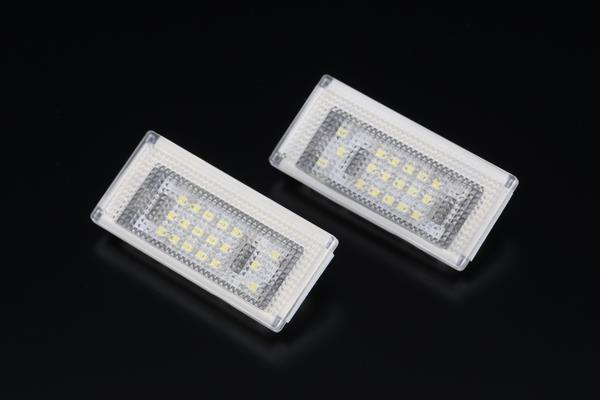 高輝度LED36発!BMW MINI R50 R52 R53 ライセンスランプ 純正交換拍卖