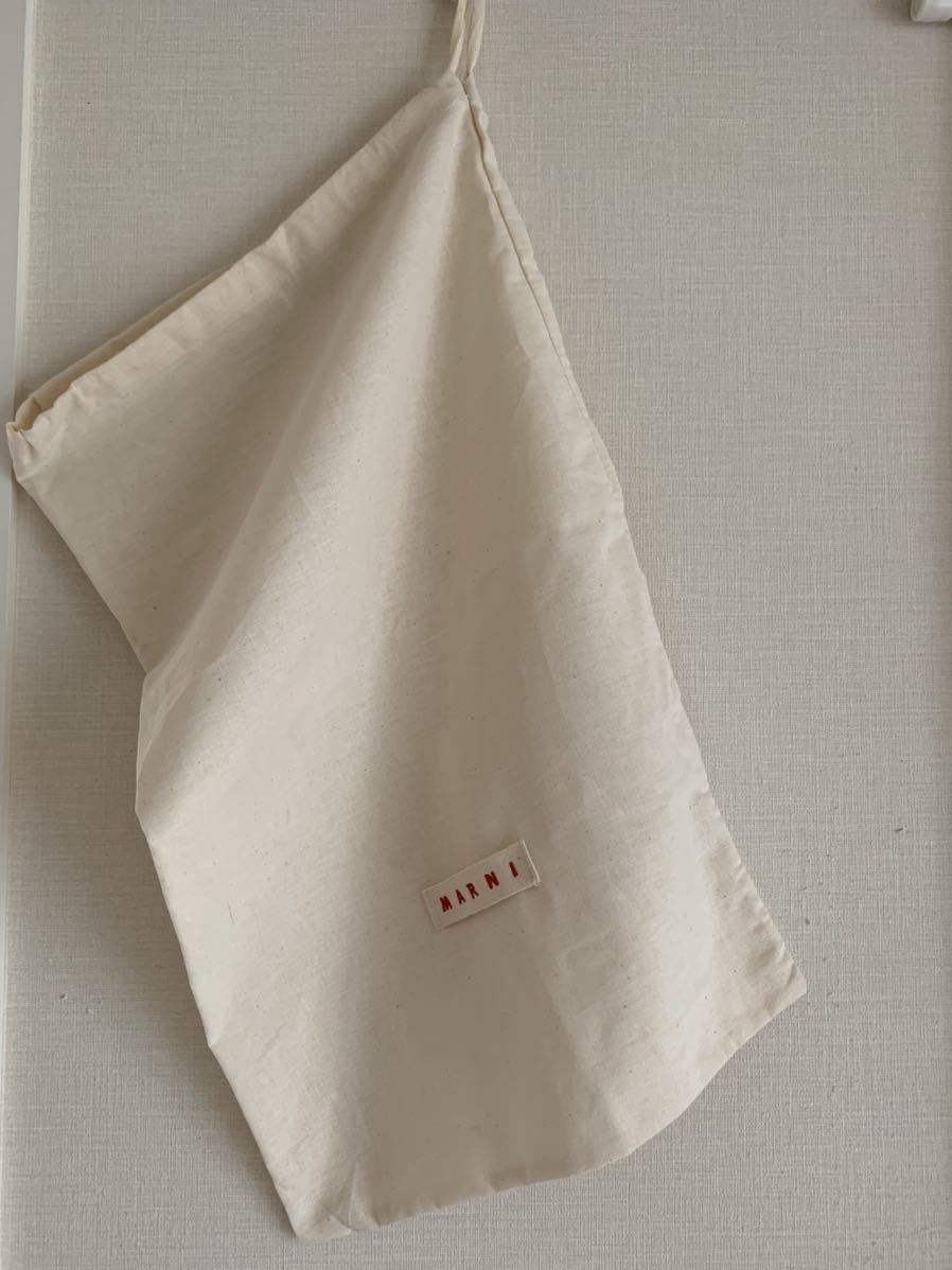 マルニ 保存袋 アイボリー 布袋 大きめ バッグ 収納 大 MARNI拍卖