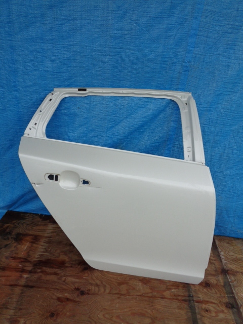 ☆AP464 ボルボ V60 リアドア 右 白拍卖