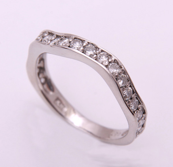 《質屋出品》Pt900★天然ダイアモンド0.57ctデザインリング★C-5360拍卖