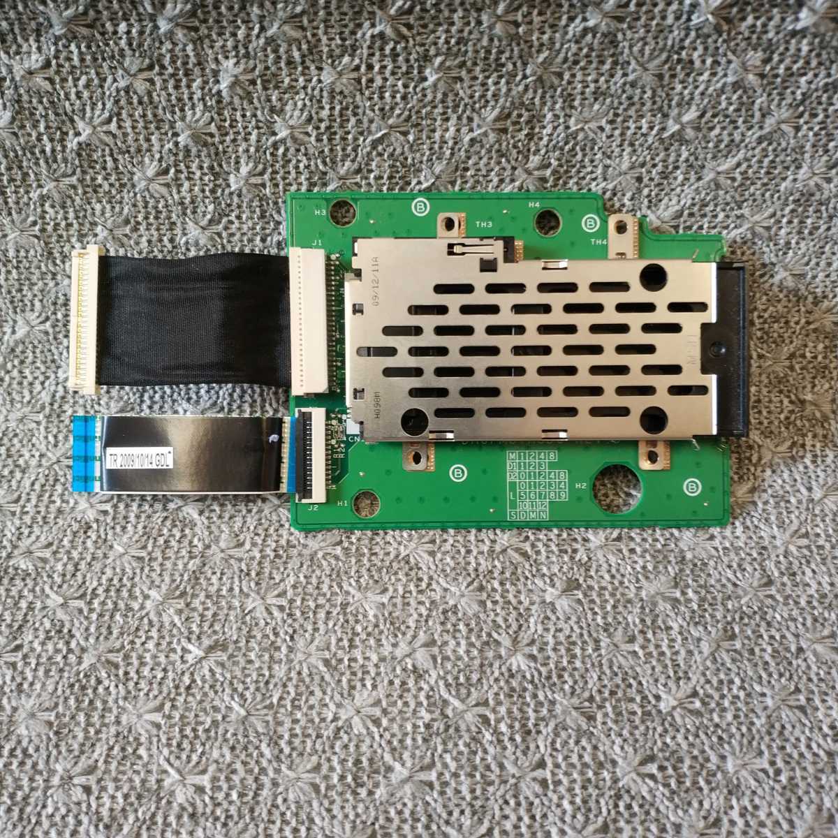 岐阜 送料198円 ★ Dell Studio 1555 等用 カードリーダー 0W955J DA0FM8TH8D0 REV:D 中古品 ★ 動作確認済み A194拍卖