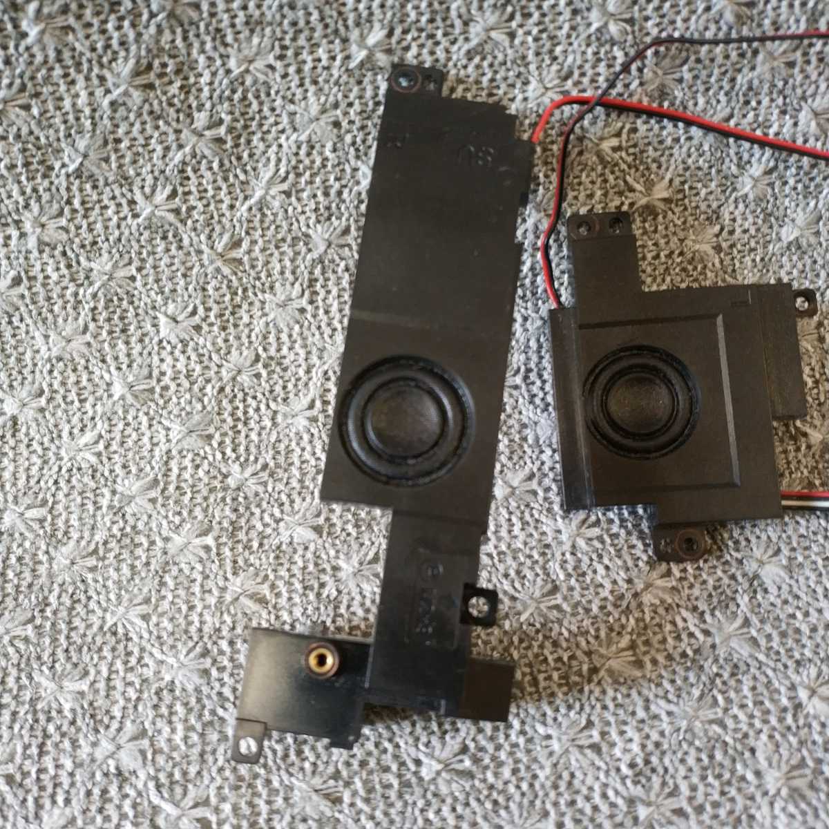 岐阜 送料198円 ★ Dell Studio 1555 等用 内蔵左右スピーカーセット 0W948J 中古品 ★ 動作確認済み G078拍卖