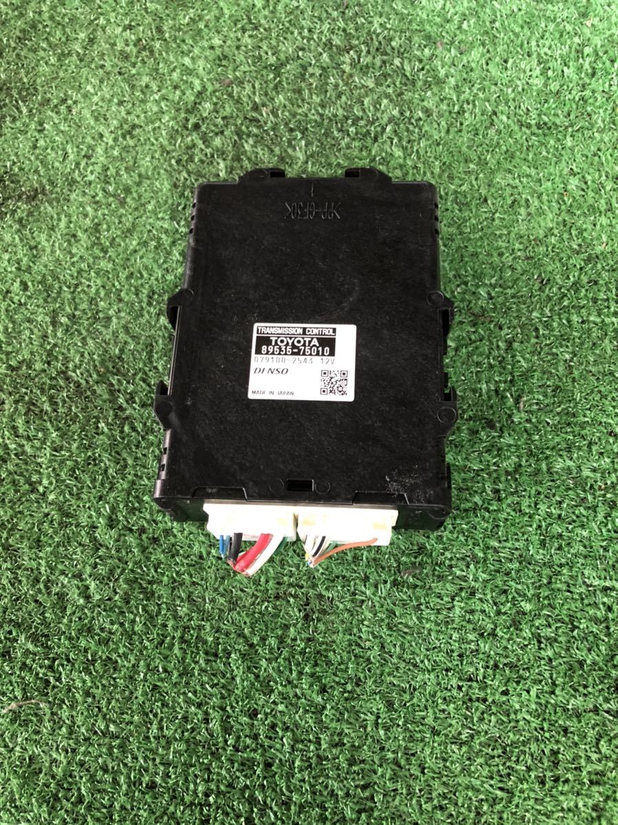 15 トヨタ ZVW30 プリウス トランスミッション コントロール 89535-75010 S-7拍卖