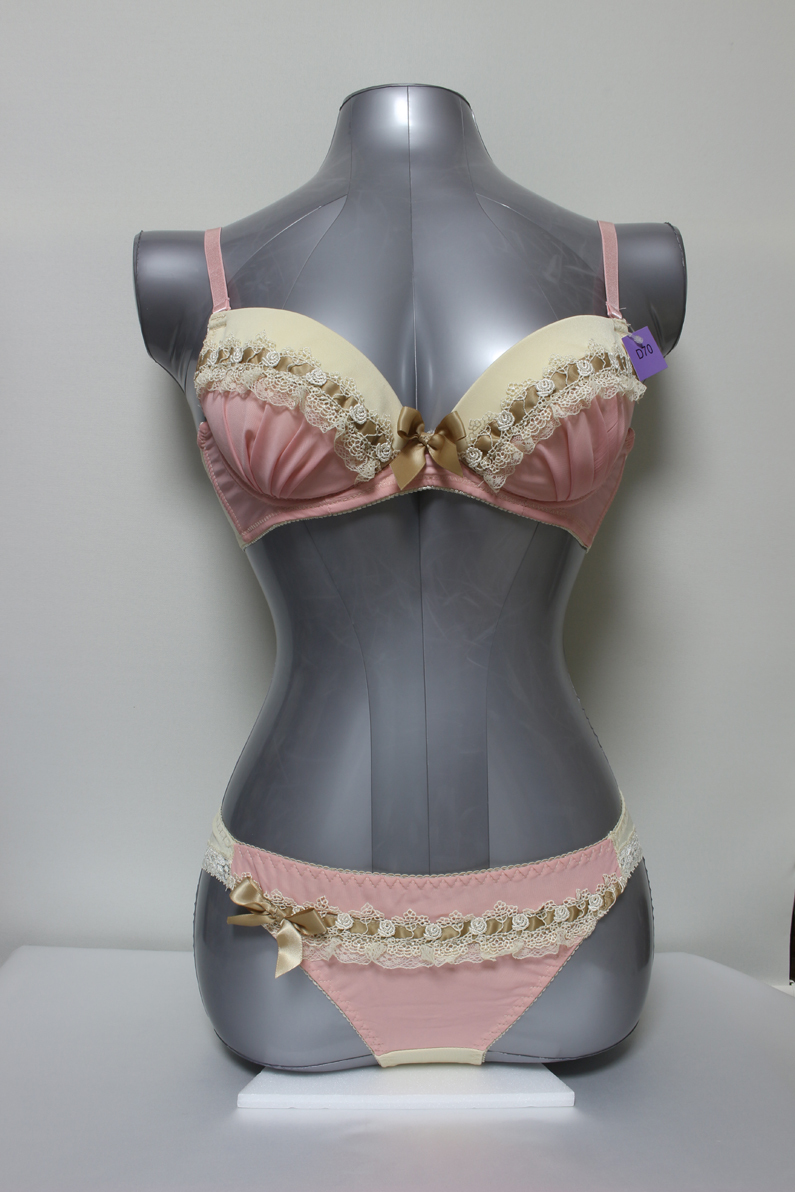 送料込 ブラ ショーツ2種 3点セット リボン レース かわいい ブラD70 ショーツM 346拍卖