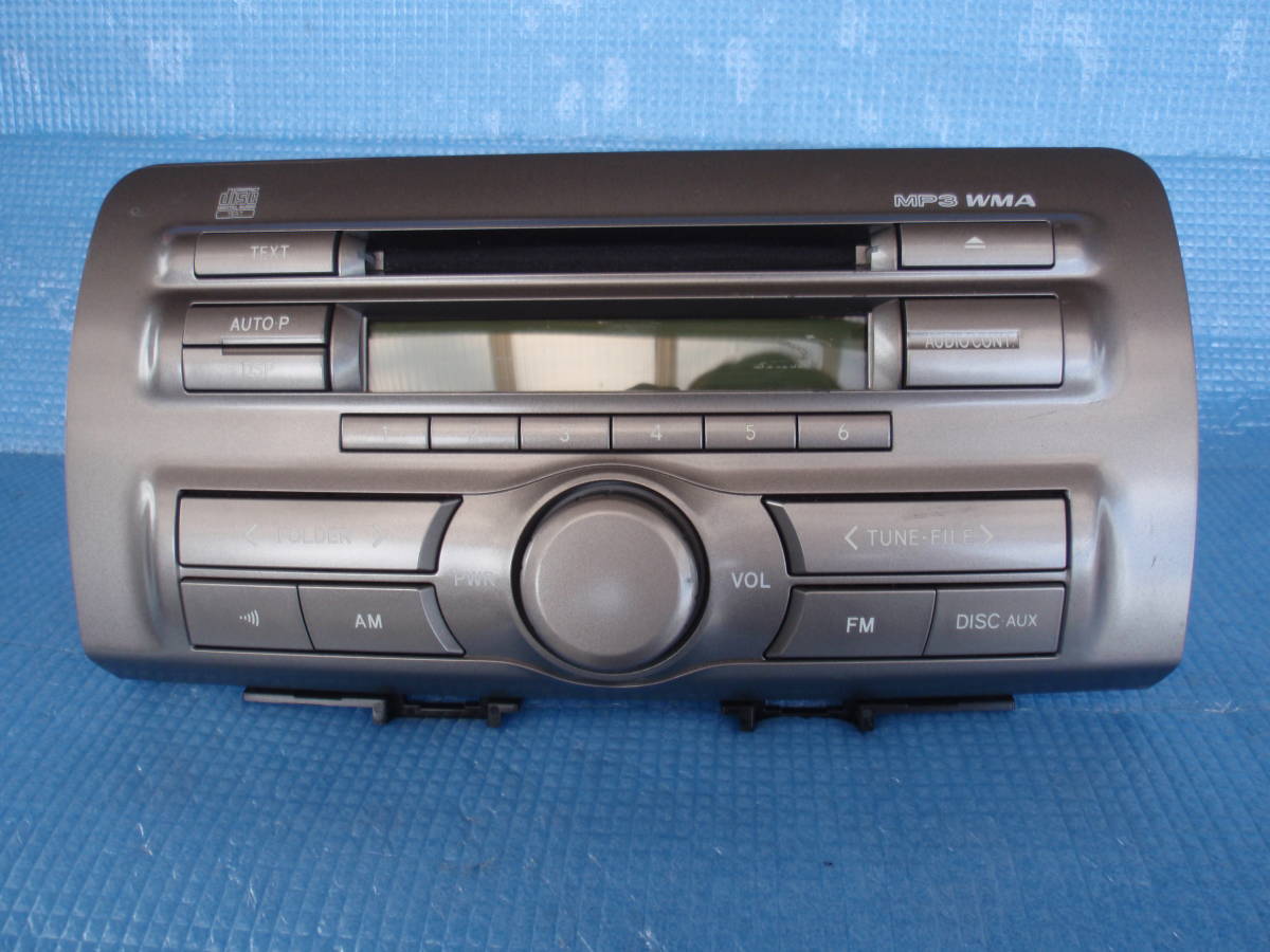 トヨタbB QNC系 純正 オーディオ CDレシーバー 1点 中古品 86180-B1070-B0【SERIAL NO:0APG024064JP】動作未確認・ジャンク品 拍卖