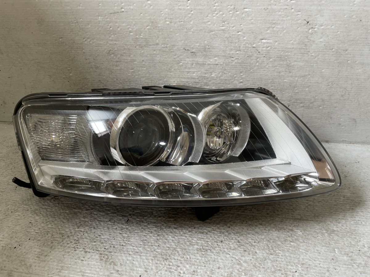 ☆ アウディ A6 4F 後期 純正 ヘッドライト 右 ☆1524拍卖