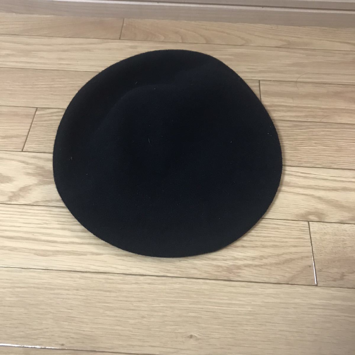 ベレー帽 ブラック rock ロック 3回ぐらい着用 ロカビリー スター ゴールド 58~58.7センチぐらい拍卖