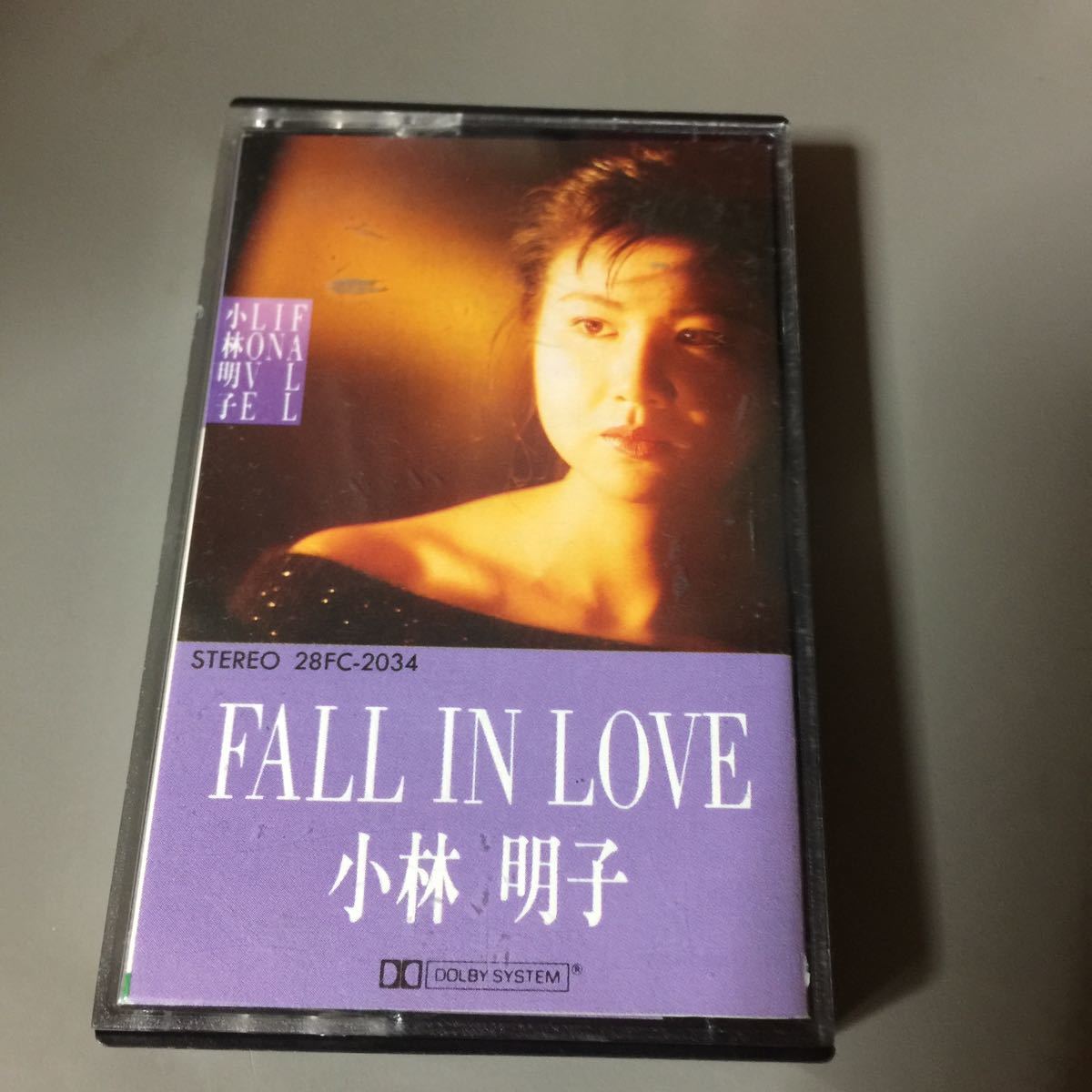 小林明子 FALL IN LOVE 国内盤カセットテープ拍卖