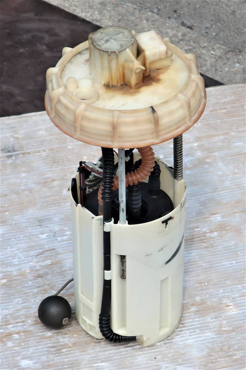 H10 E-932A1 アルファロメオ 156 V6 2.5 2WD 6F 右H 純正 燃料ポンプ フューエルポンプ / 0 580 313 012 / 506 86709 60628082 / 96500km拍卖