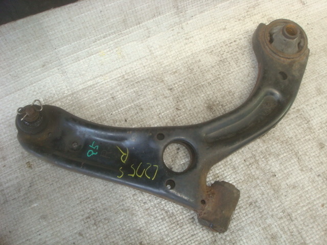 95 ミラ L275S フロント 右 ロアアーム 運転席側拍卖