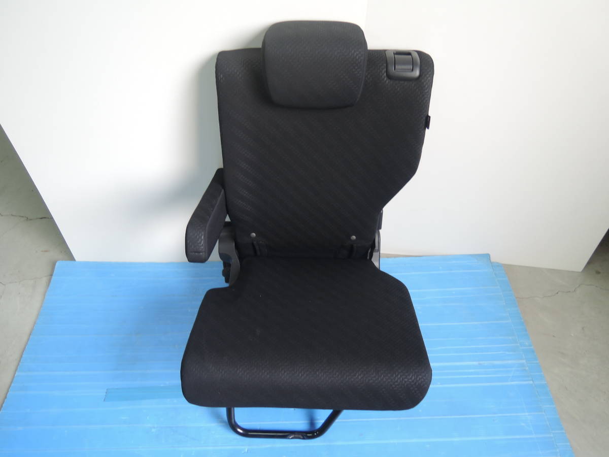 ・ N-BOX カスタム G/A パッケージ DBA-JF1 純正 左 リア シート 助手席側 ヘッドレスト付き 左後 H-4859拍卖