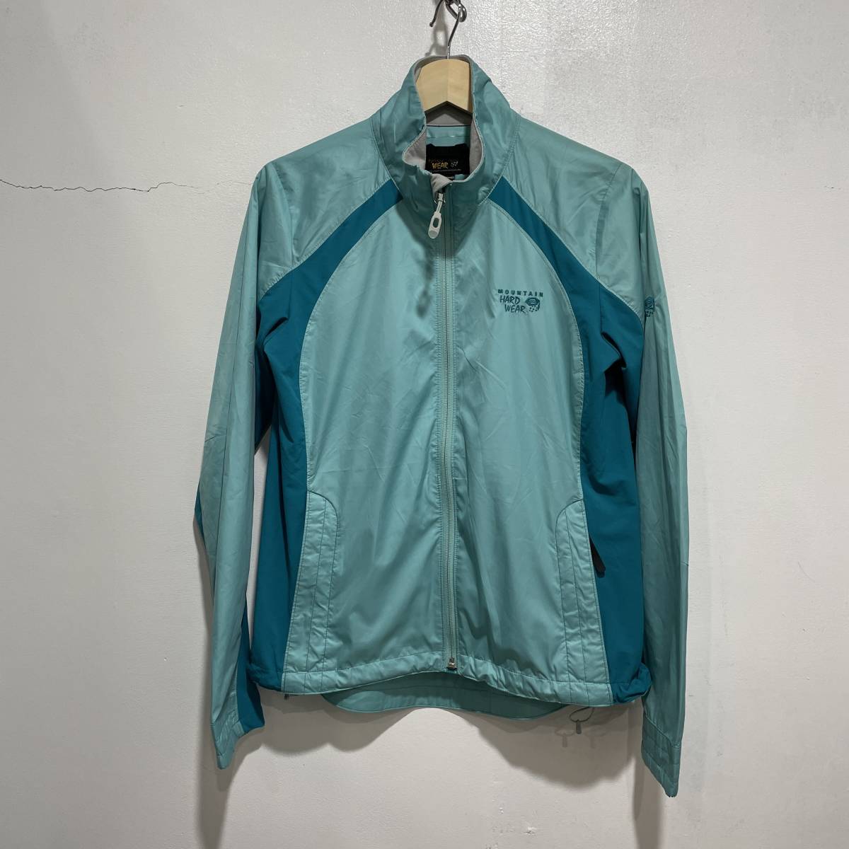 ☆送料無料☆マウンテンハードウェア☆ナイロンジャケット☆M☆ストレッチ☆フルジップ☆ブルー系☆G21☆拍卖