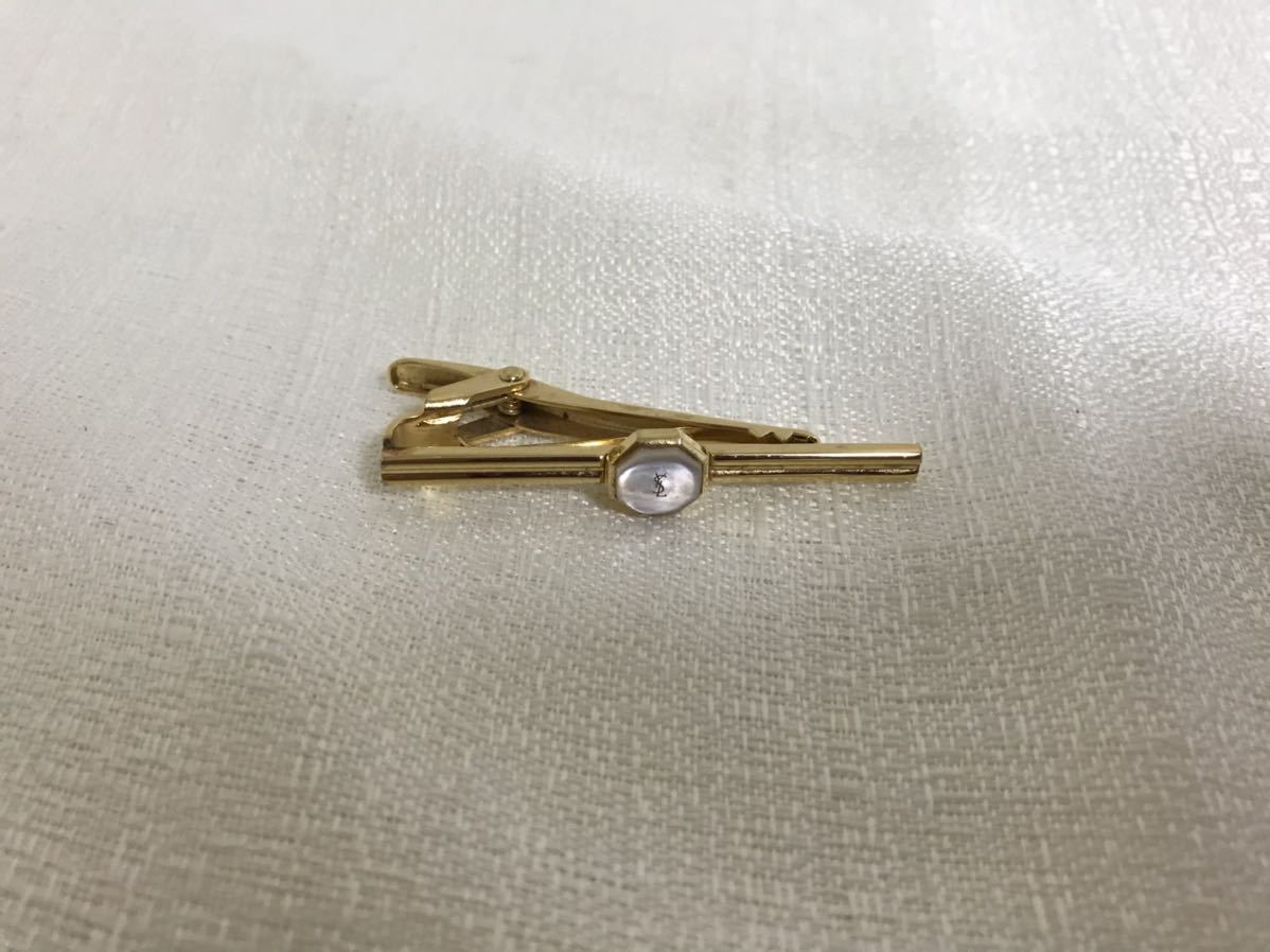 美品本物イヴサンローランYSLネクタイピンビジネススーツ旅行トラベル金ゴールドメンズ拍卖
