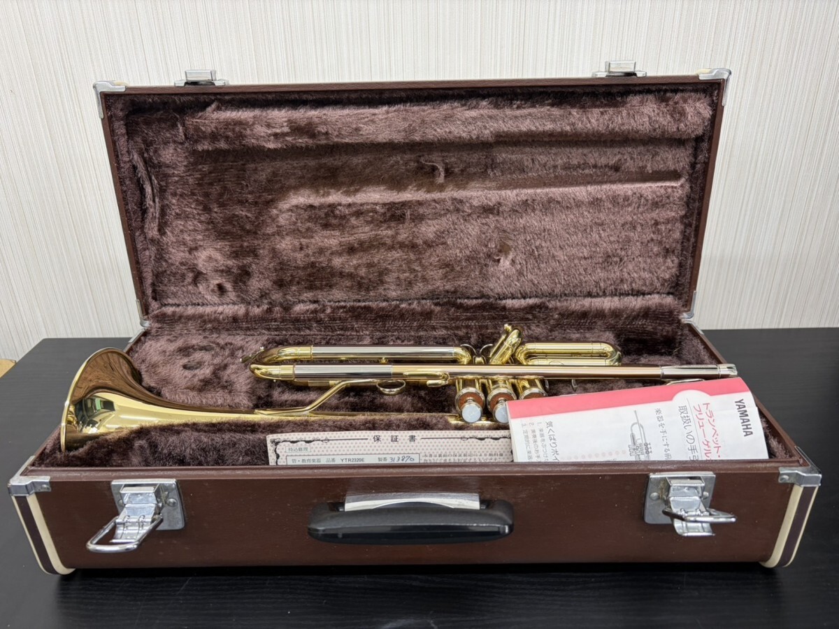 美品 ① YAMAHA ヤマハ YTR2320E トランペット 管楽器 純正ハードケース付き 保証書付き 現状品拍卖