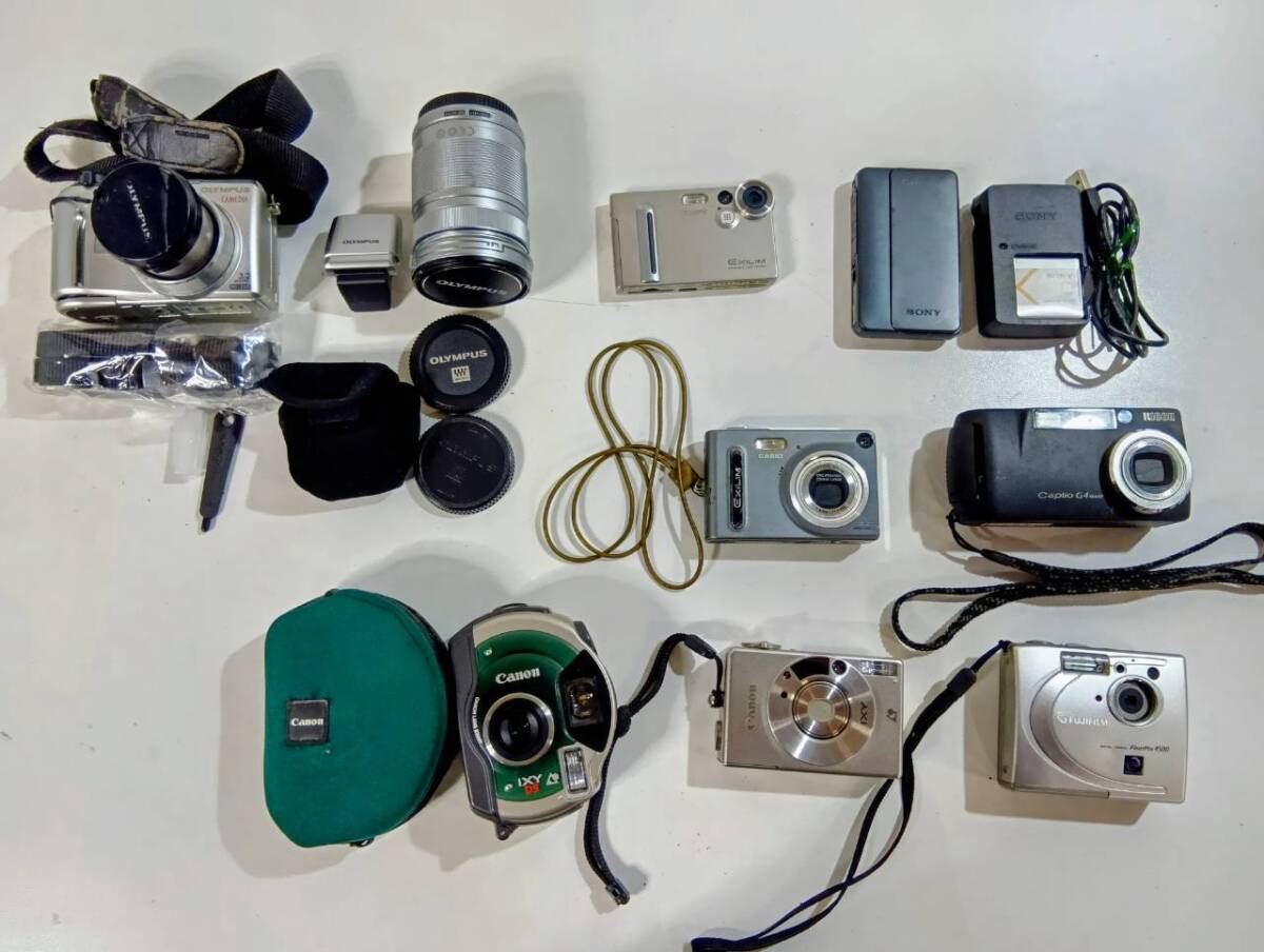 2608-37 デジタルカメラまとめ Canon OLYMPUS キャノン オリンパス など拍卖