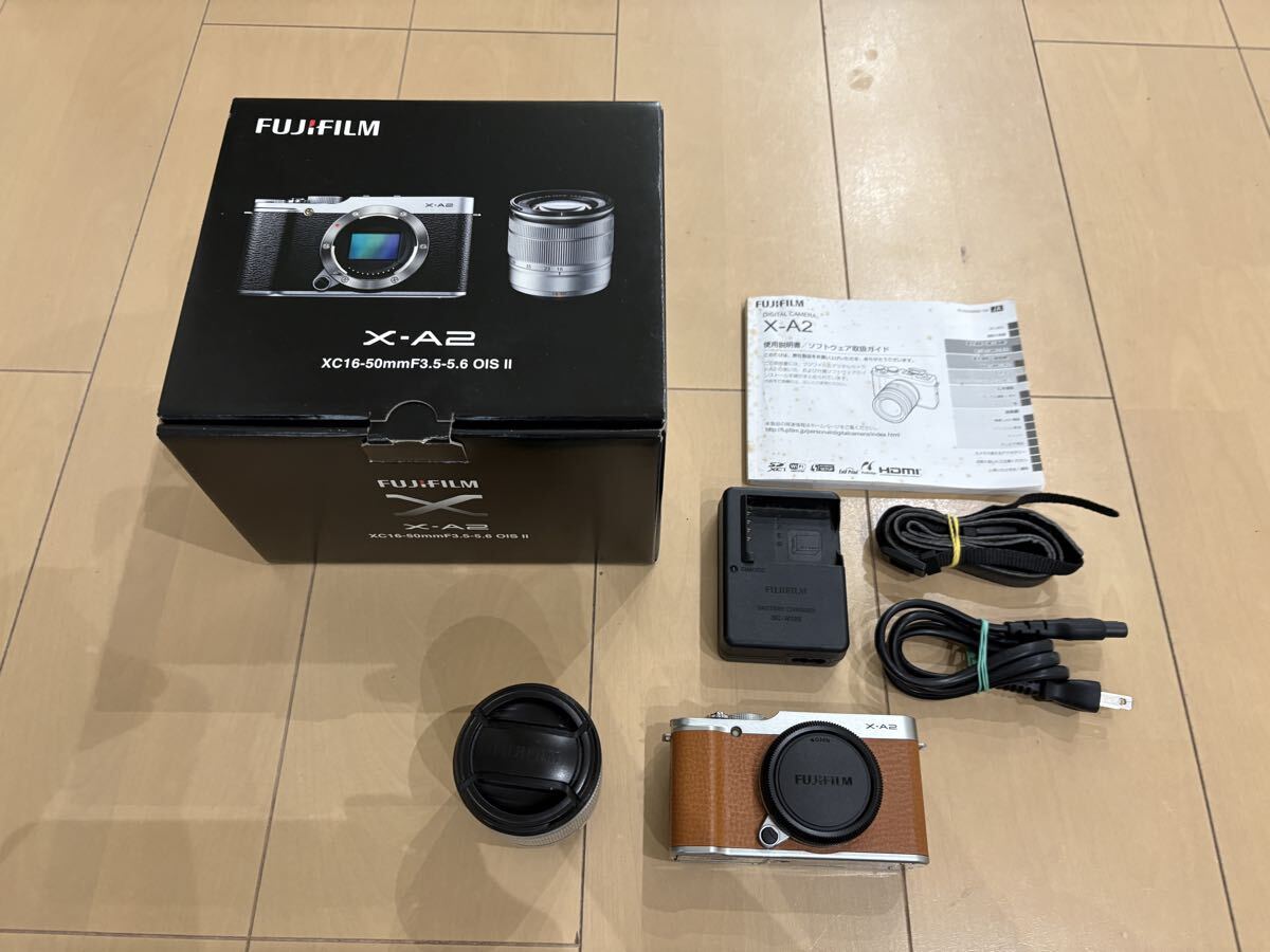 美品 FUJIFILM X-A2 レンズキット拍卖