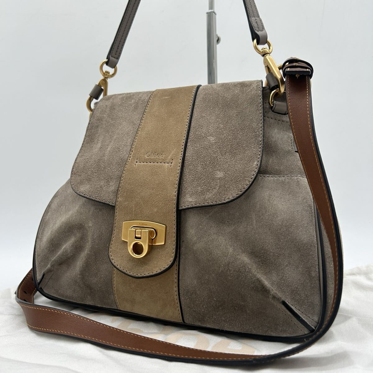 1円 ◆美品◆クロエ Chloe レクサ 2way ハンドバッグ ショルダーバッグ ゴールド金具 スエードレザー 本革 フラップ グレージュ 肩掛け拍卖