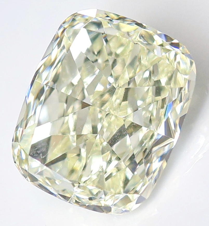 【100円~】VVS1!0.549ct 天然ダイヤ L(ナチュラルカラー)X拍卖