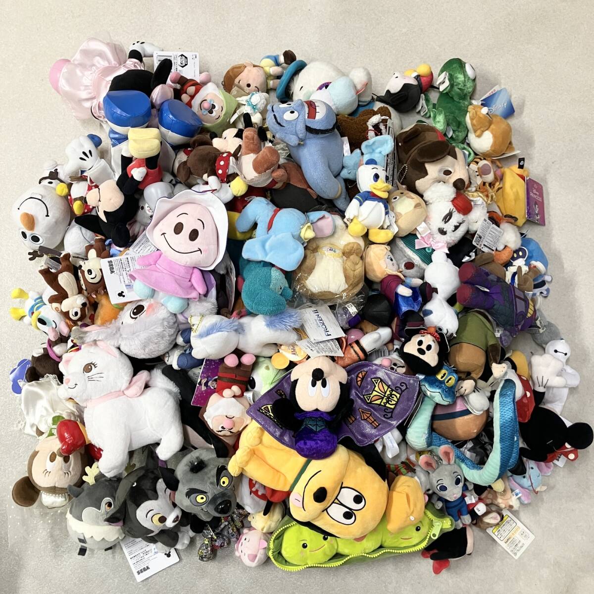 ● ディズニー Disney 100点以上 大量 まとめ 当時物 ミッキー ミニー ドナルド ウェディング ピクサー ぬいぐるみ 現状品 6.1kg拍卖