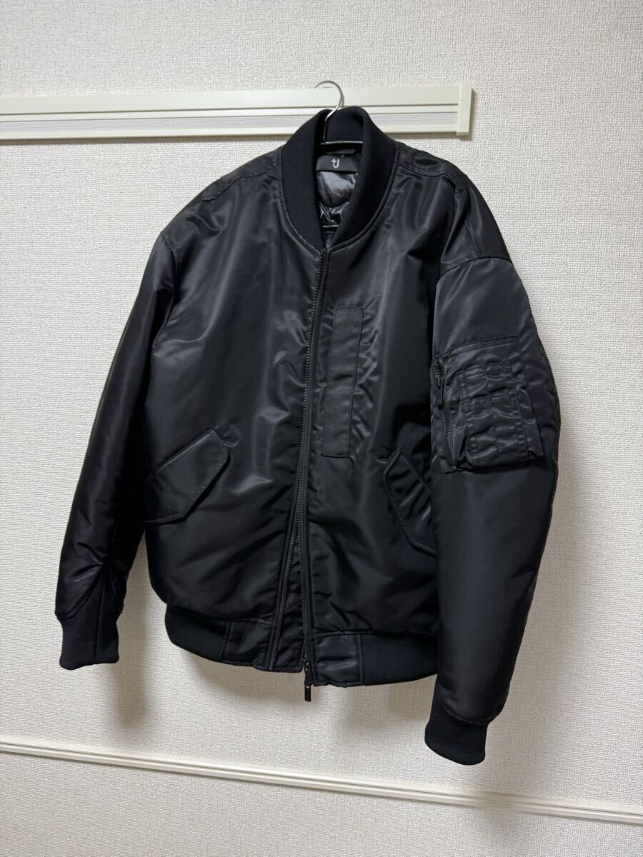 UNIQLO +J ハイブリッドダウンオーバーサイズMA-1 ブルゾン ブラック 3種セット拍卖