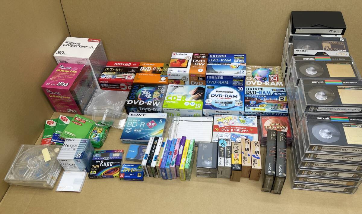 記録メディア 大量まとめ売り DVD-RAM DVD-RW DVD-R BD-R CD-R MD ビデオテープ カセット 未使用・中古混在拍卖