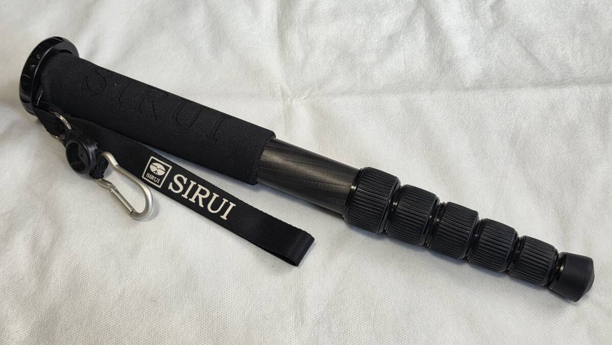 SIRUI シルイ カーボン一脚 P-326 6段 軽量 中古 コンパス紛失 元箱・説明書なし拍卖