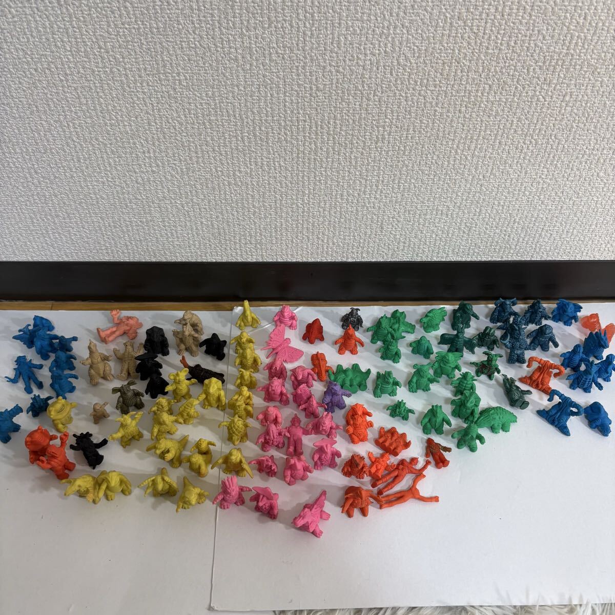【1円スタート】大量 怪獣消しゴム まとめセット / ウルトラマン怪獣 特撮 昭和レトロ ガシャポン ポピー 当時物 ジャンク扱い拍卖