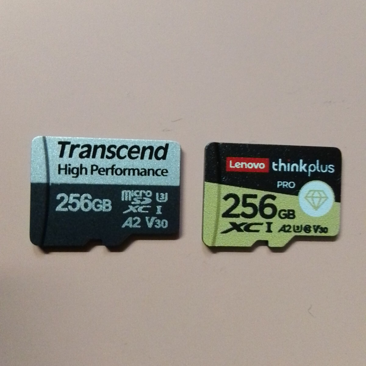 ⑪ 未使用品 Tanscend High Performance 、Lenovo think plus microSDXC A2 V30 256GB 2枚 アダプター、ケース付き 拍卖