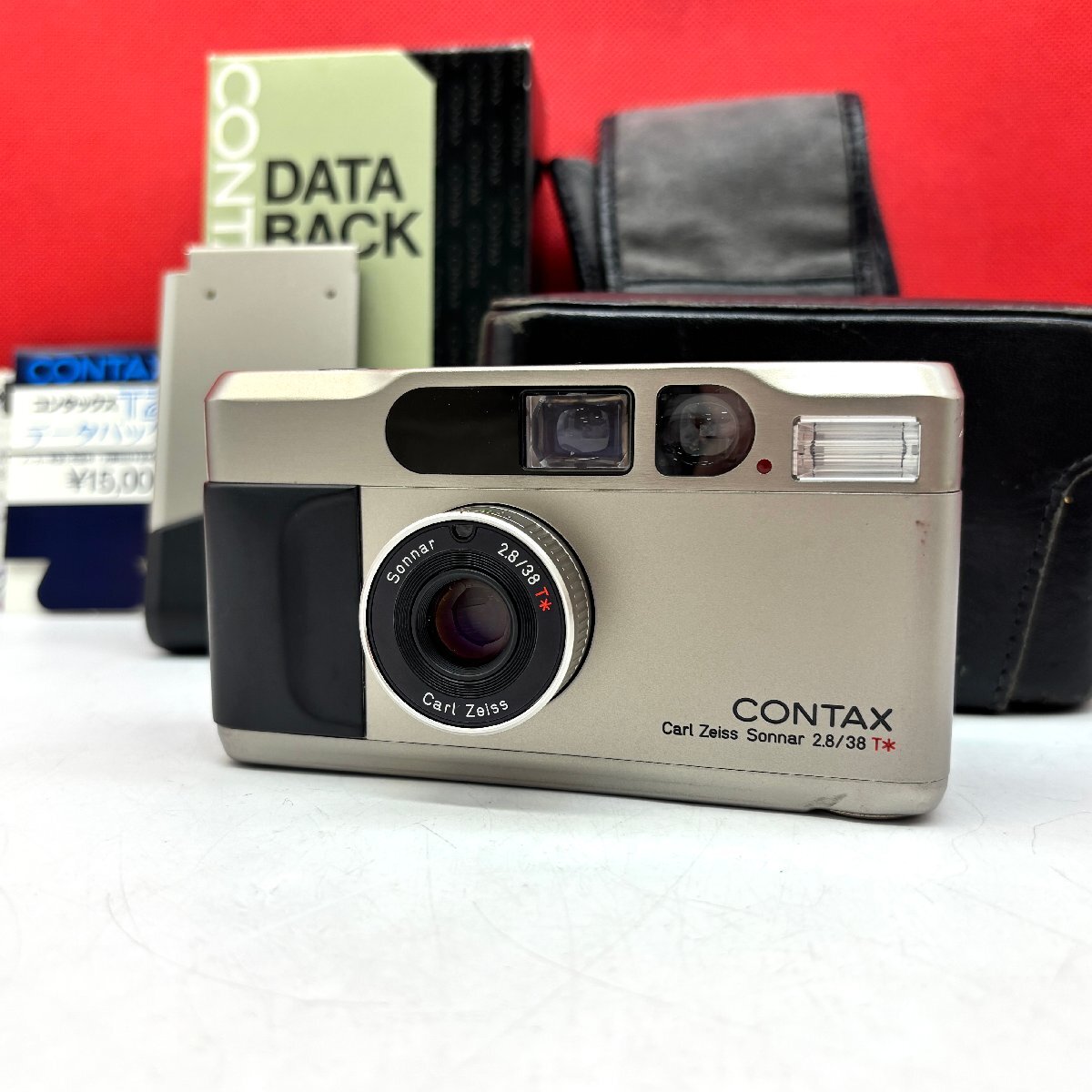 N01 CONTAX T2 D DATA BACK Carl Zeiss Sonnar F2.8 38mm T* コンパクトフィルムカメラ 動作品 1円スタート コンタックス拍卖