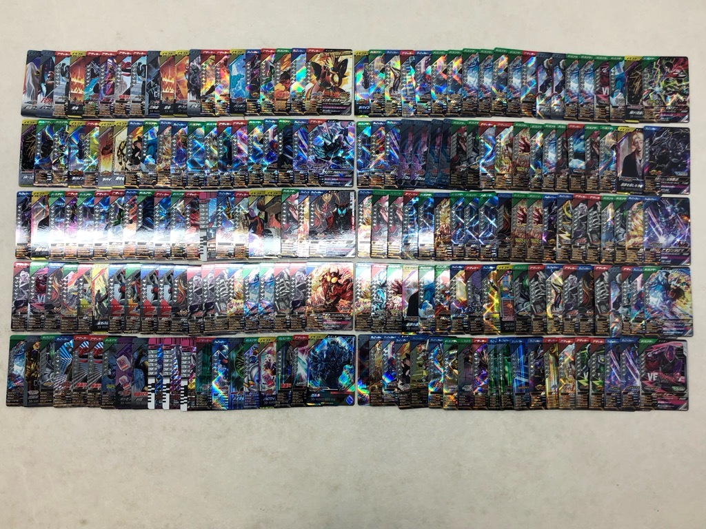 100/X798★ガンバレジェンズ カード まとめ SR CP 200枚セット拍卖