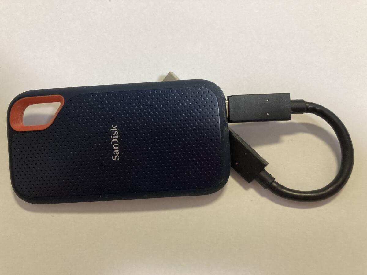 サンディスク SANDISK 外付けSSD ポータブル Extreme Portable SSD 2TB USB 3.2(Gen 2)外箱なし 送料無料!拍卖