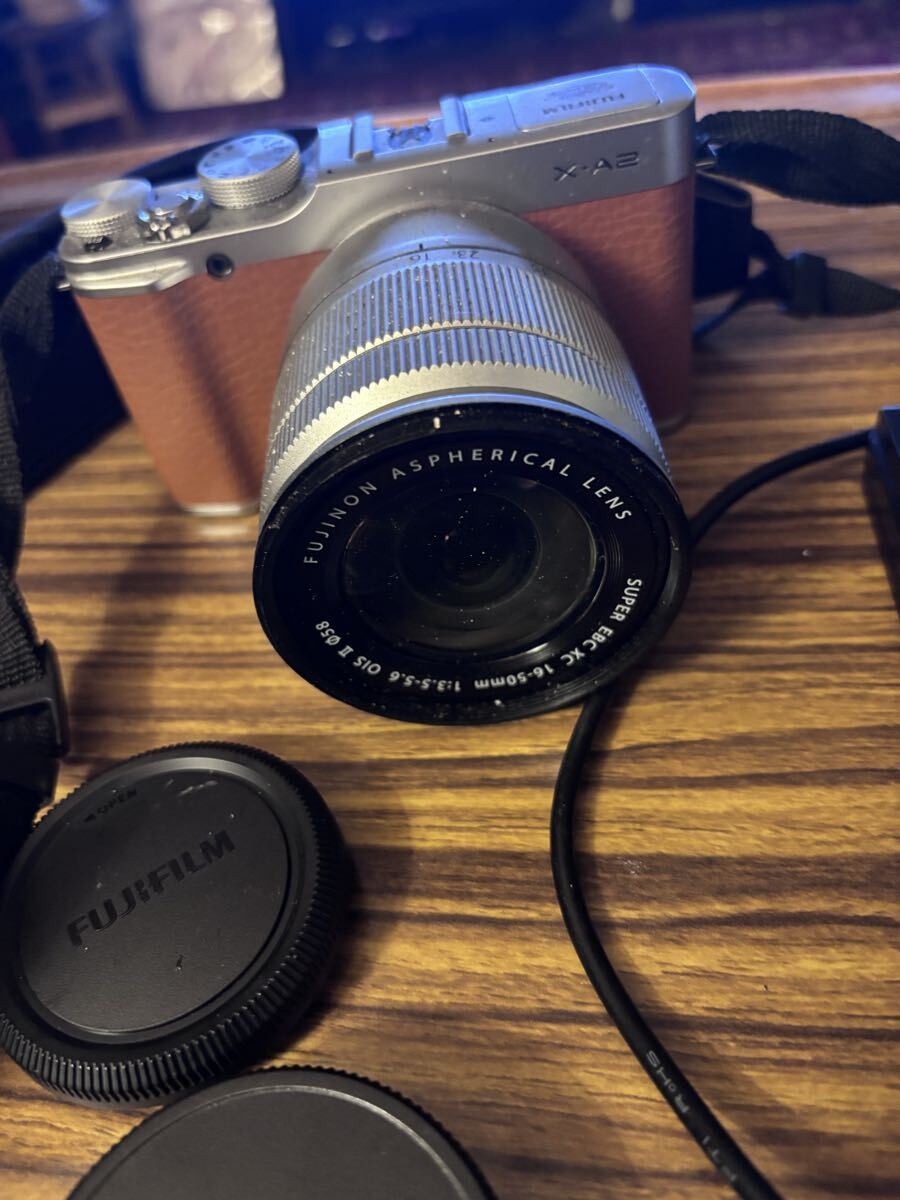 FUJIFILM ミラーレス一眼カメラ X-A2 レンズキット ブラウン拍卖