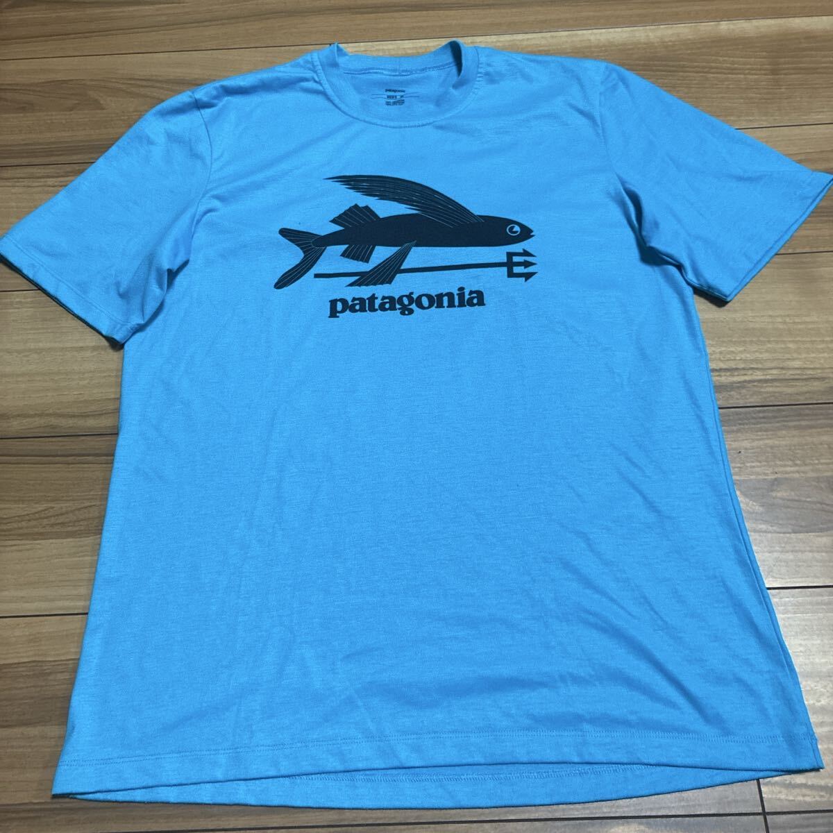 patagonia パタゴニア フライングフィッシュ p6 ポラライズドtシャツ キャプリーン ラッシュガード 水色 Mサイズ ほぼ新品拍卖