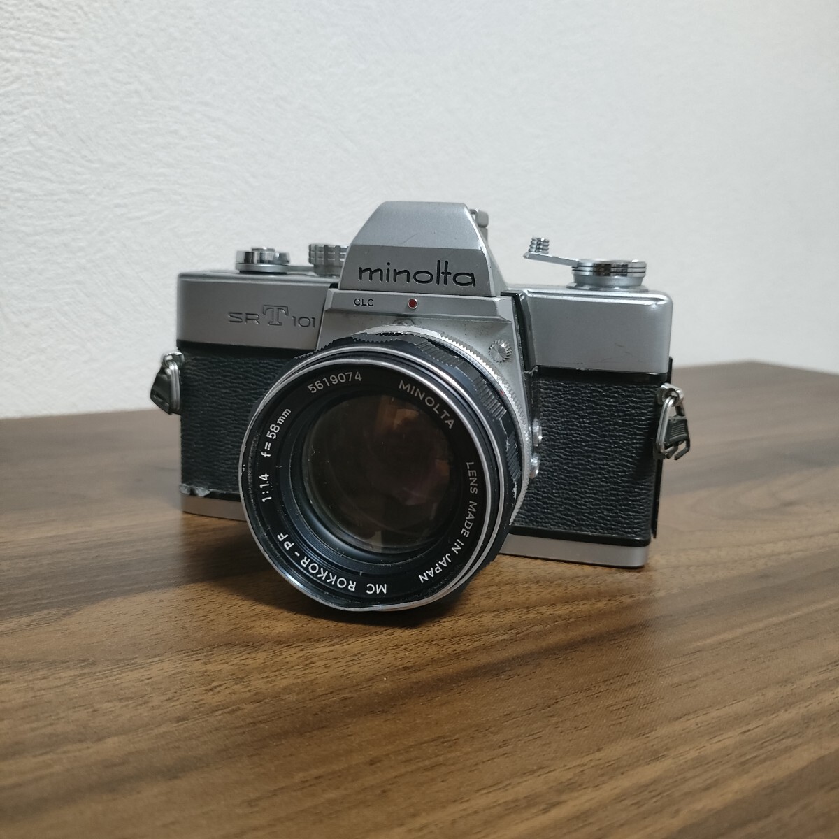 【難あり/ジャンク】MINOLTA SR T 101 + MC ROKKOR-PF 58mm F1.4 シャッター可 絞り羽動作OK拍卖