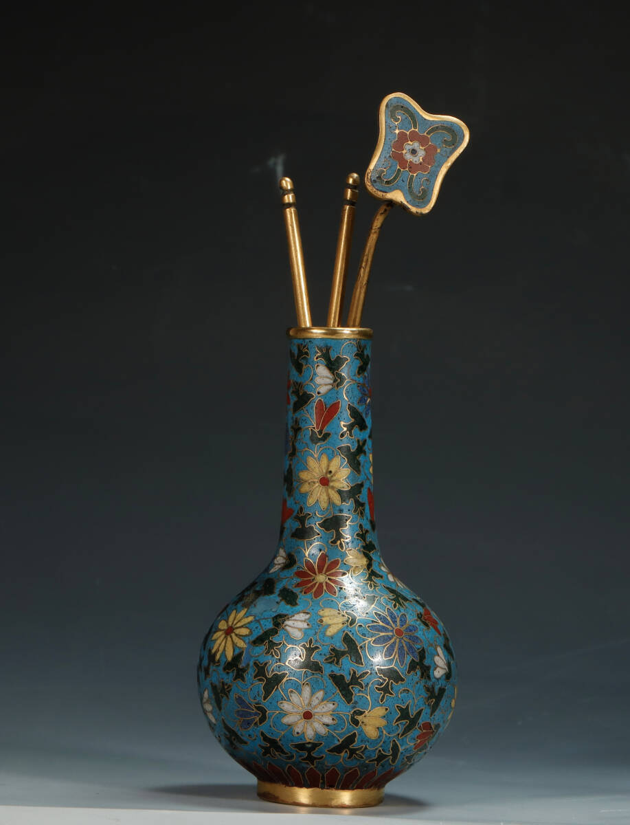 【久米古美術】乾隆「景泰藍 重量332g 銅胎金絲琺瑯 瓶 銅胎 蓋盒」花瓶 李朝 高麗 明 清 七宝焼 銅 蓋物拍卖