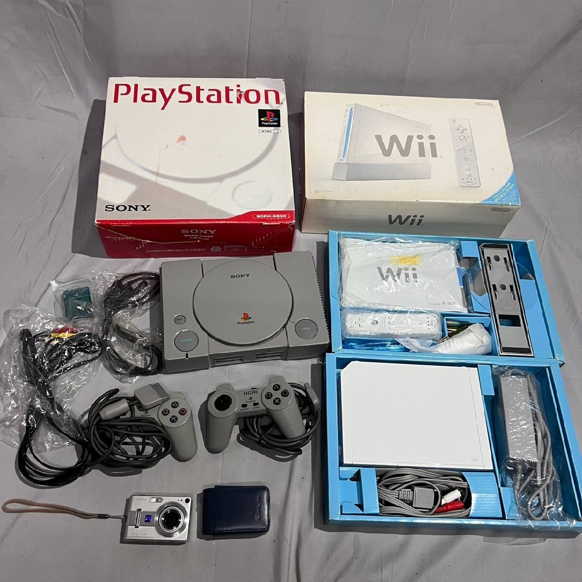 1円~ ゲーム機 本体 まとめセット 初代プレイステーション Wii 箱付き コントローラー ケーブル類 デジカメ レトロゲーム 現状品拍卖